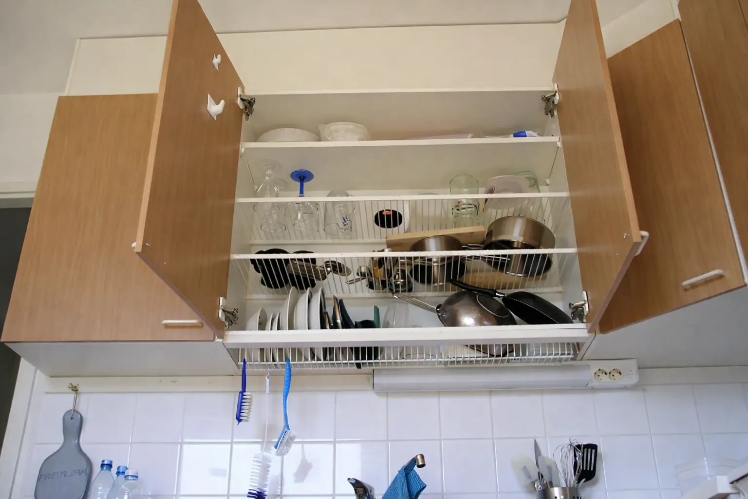 The Finnish Dish Drying Cabinet: Why Martha Stewart Calls This 1940s Invention a Space-Saving Genius